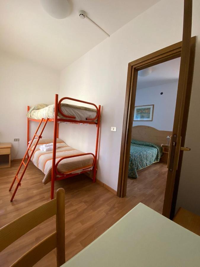 Life Hotels Des Alpes Folgaria Bagian luar foto