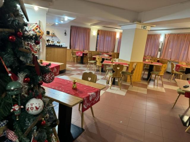 Life Hotels Des Alpes Folgaria Bagian luar foto